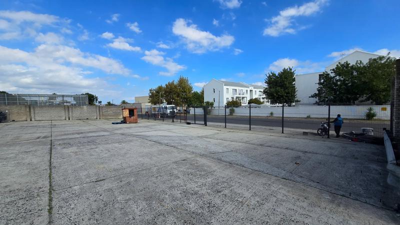 To Let commercial Property for Rent in Brackenfell Central Western Cape